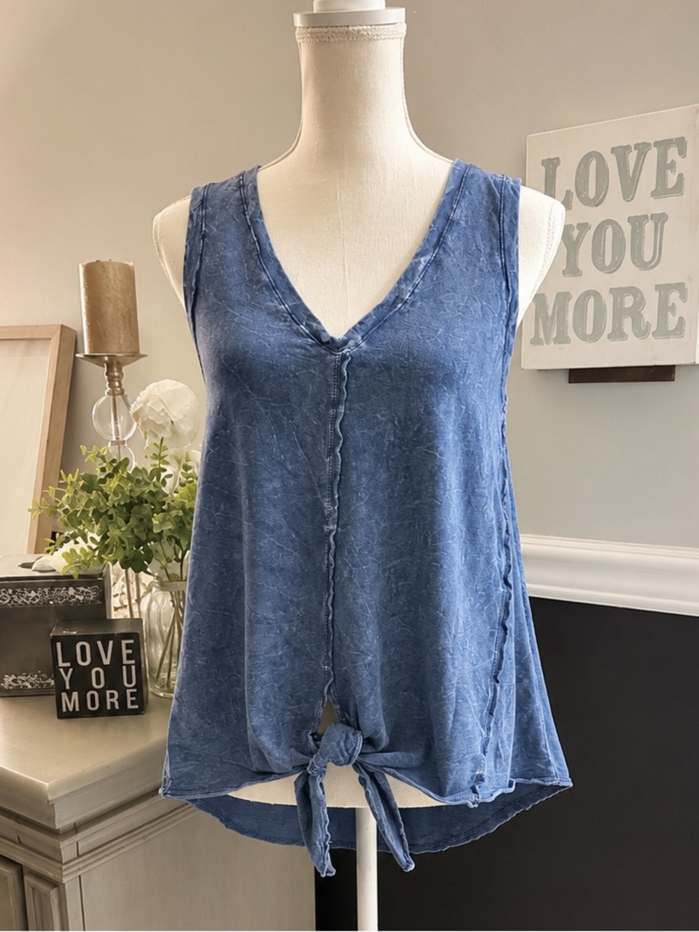 Universal Thread Mineral Wash Tie Front Tank